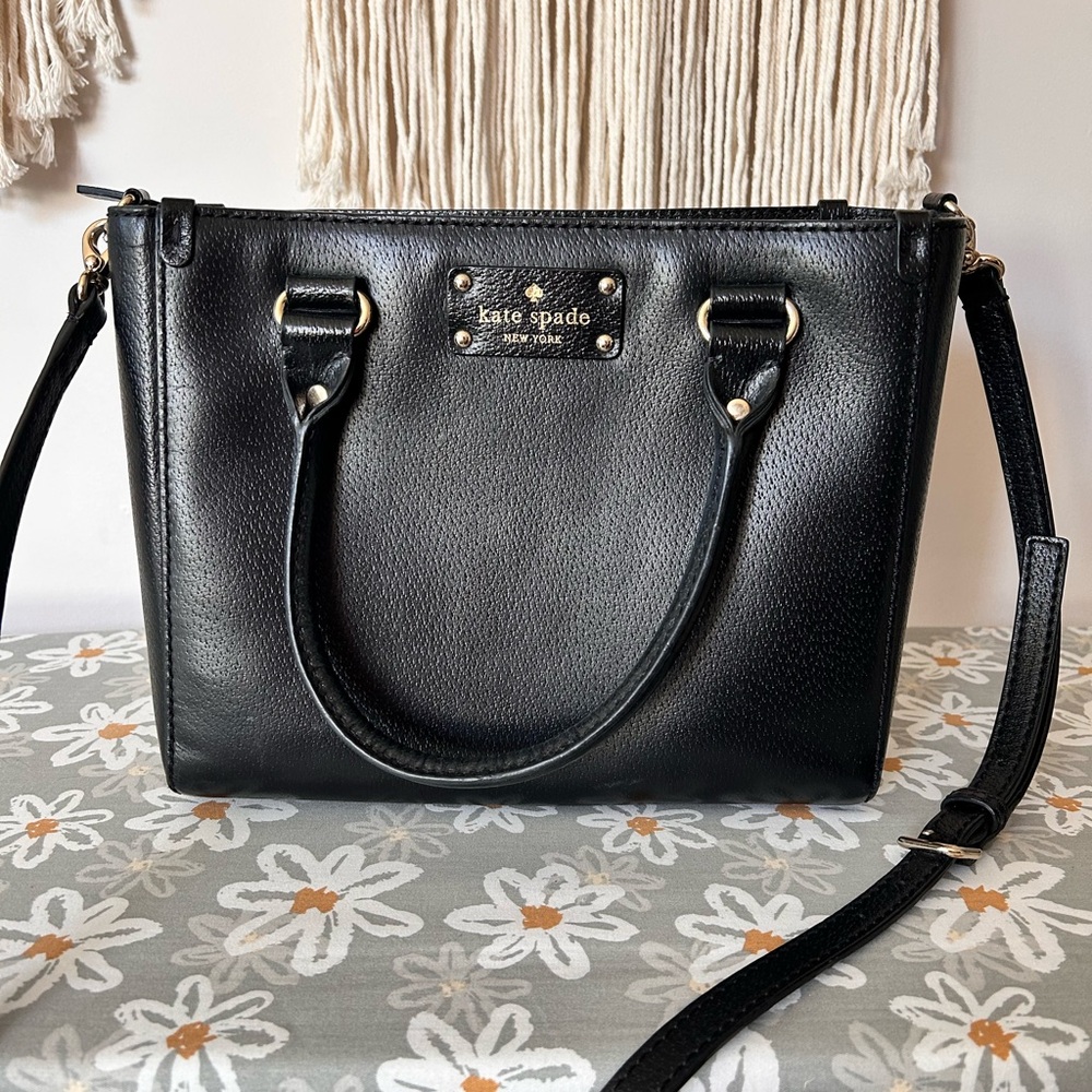 Kate Spade Wellesley Quinn Leather Purse Tote -m
